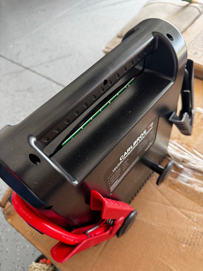 CARLBROS CB40 12v/24v Industrial Jump Starter -[Unit fully functional, housing misaligned due to shipping]